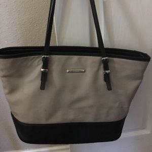 Nine West women’s handbag